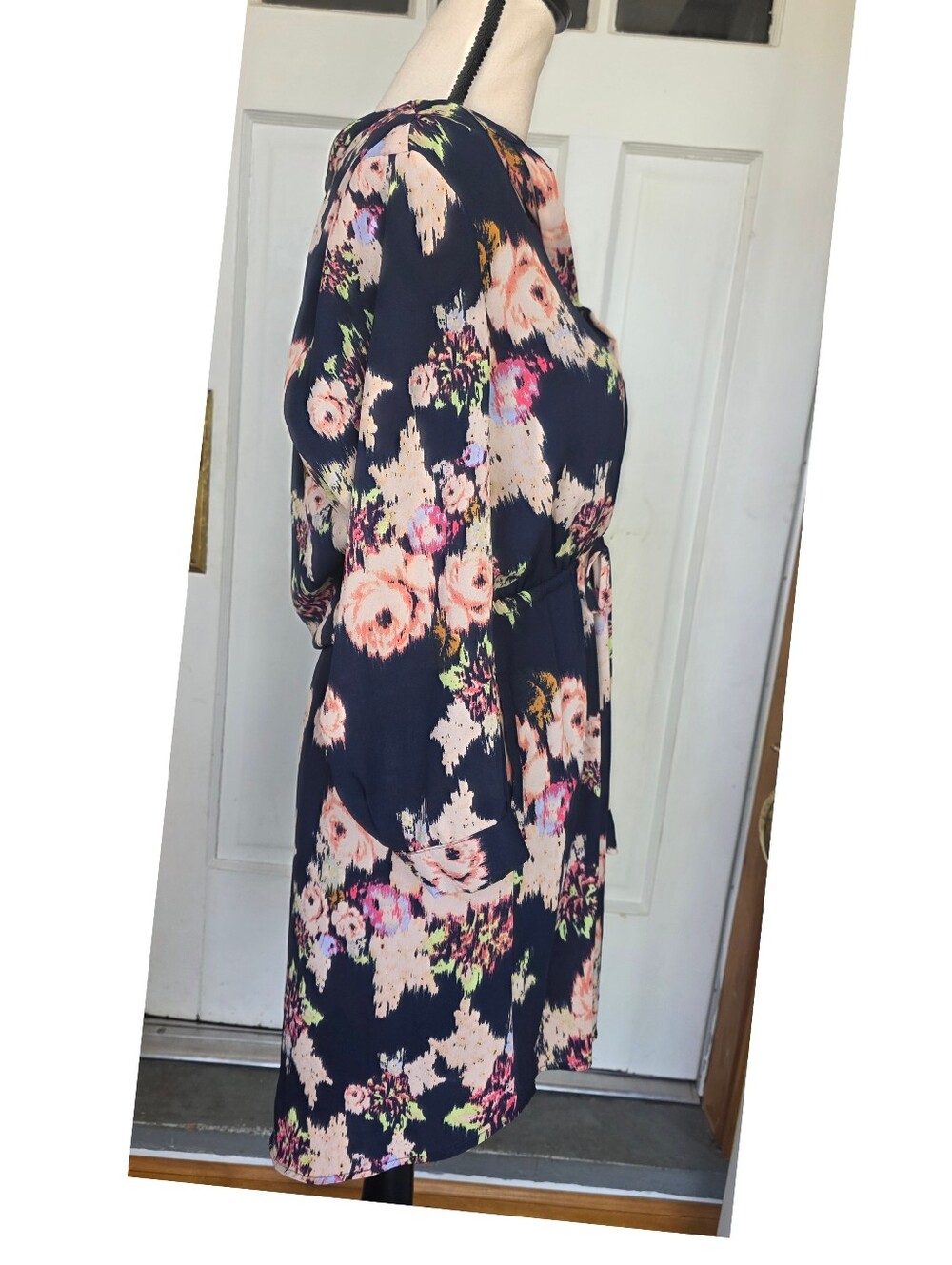Daniel Rainn Floral Tie-Waist Dress, Medium - Picture 4 of 10
